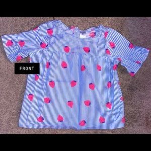 Two-piece set strawberry set from Carter in size 5T